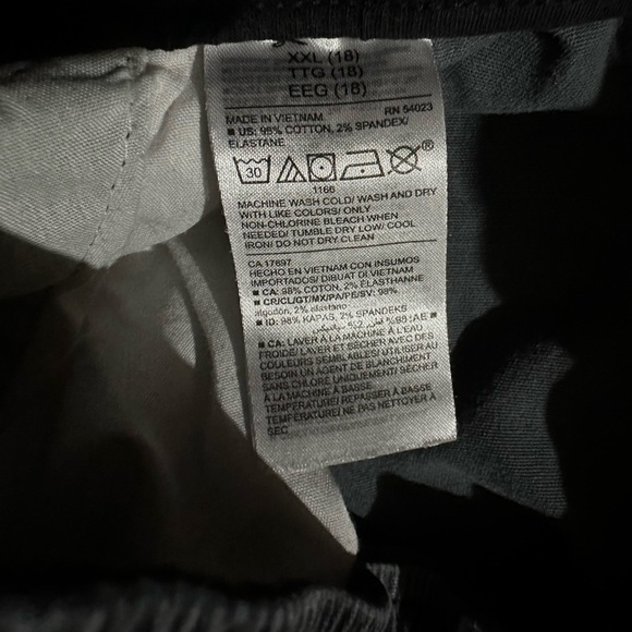 đBoys Cargo Pants- Size XXL (18)đ - Picture 2 of 6